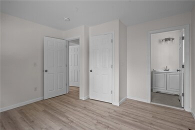 51 Lynch St, Providence, RI 02908 - photo 5