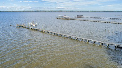 3856 Grandview Dr, Dunnsville, VA 22454 - photo 3