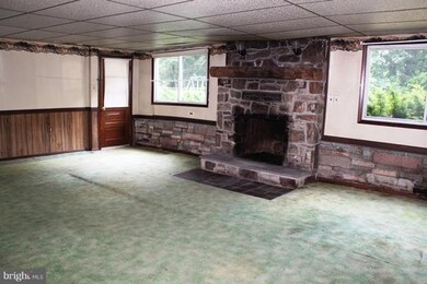 4984 Treher Rd, Fayetteville, PA 17222 - photo 5