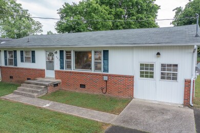 903 Shelbyview Dr, Shelbyville, TN 37160 - photo 7