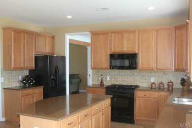 5392 Clauser Rd, Orefield, PA 18069 - photo 5