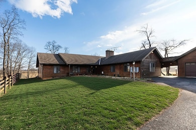 129 Shemariah Rd, Middlebrook, VA 24459 - photo 3