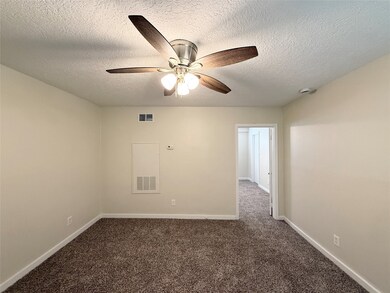 5415 Scott St unit 28, Houston, TX 77021 - photo 3