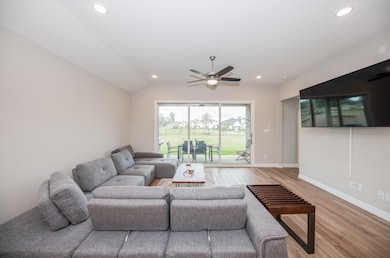 24643 Carleton Lake Ln, the Woodlands, TX 77375 - photo 5