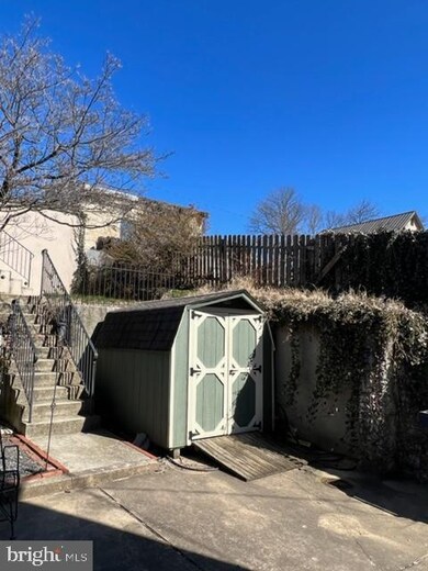 136 W 8th Ave, Conshohocken, PA 19428 - photo 4