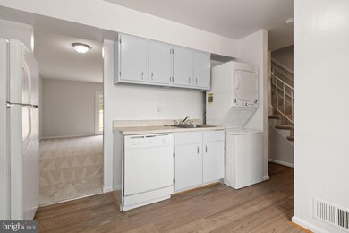 7893 Meadow Ct, Manassas, VA 20109 - photo 6