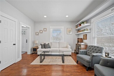 3804 Forest Ave, Des Moines, IA 50311 - photo 6