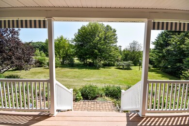 285 Alewive front steps