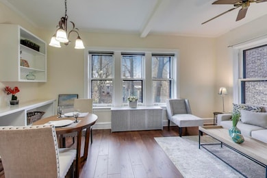 1633 E Hyde Park Blvd unit 2D, Chicago, IL 60615 - photo 2