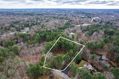 135 Woodridge Rd, Wayland, MA 01778 - photo 2