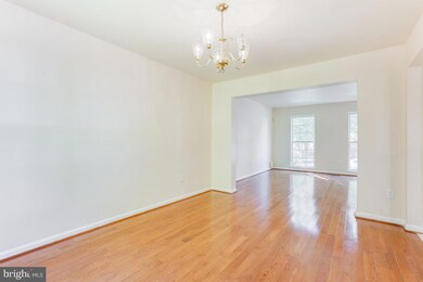 6656 Dasher Ct, Columbia, MD 21045 - photo 7