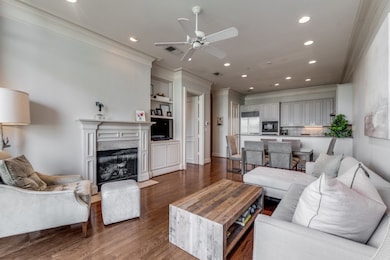 3535 Gillespie St unit 408, Dallas, TX 75219 - photo 4