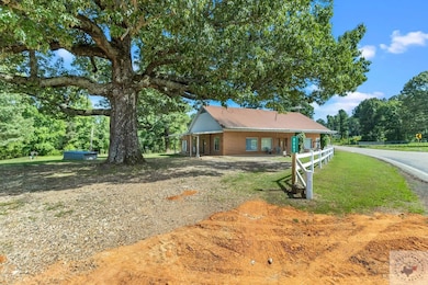 8062 Fm 96, Atlanta, TX 75551 - photo 4