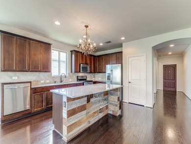 222 Cattle Ranch Dr, Richmond, TX 77469 - photo 6