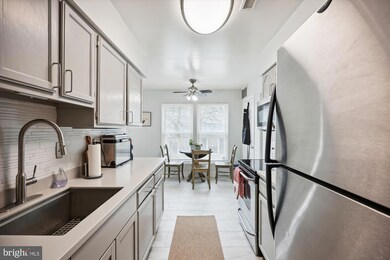 11307 Halethorpe Terrace, Germantown, MD 20876 - photo 6