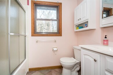 28 Robin Hood Rd, Nashua, NH 03062 - photo 6