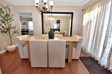 919 W Central Ave, Minot, ND 58701 - photo 6