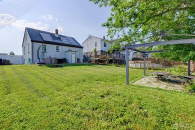 47 Bernard St, Carteret, NJ 07008 - photo 6