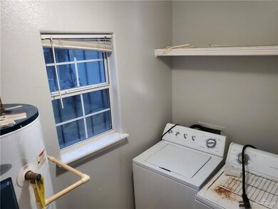 325 E Hawk Ave, Pharr, TX 78577 - photo 7