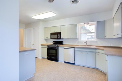 6906 E Mockingbird Ln, Dallas, TX 75214 - photo 4