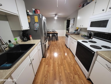 1711 21st Ave S unit 107, Grand Forks, ND 58201 - photo 6