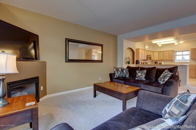 living / kitchen