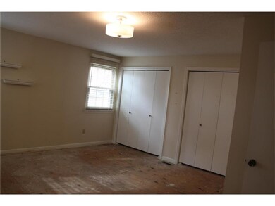 Master bedroom on main level with 2 double closet 
