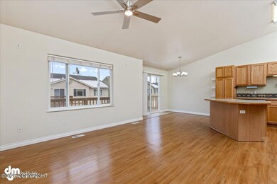 05-Living Room-DW-8678
