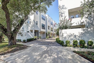 1724 Woodhead St, Houston, TX 77019 - photo 2