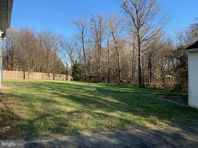 8707 Dunbar Ave, Hyattsville, MD 20785 - photo 2