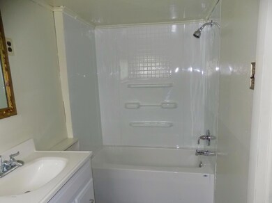 1946 Washburn St, Scranton, PA 18504 - photo 7