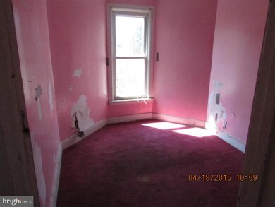 47 N 24th St, Camden, NJ 08105 - photo 2