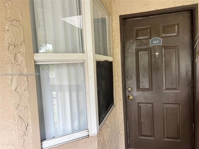 665 SW 113th Way unit 665, Pembroke Pines, FL 33025 - photo 4