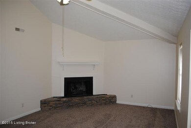 7502 Mcintosh Way, Louisville, KY 40228 - photo 4