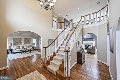 12014 Creekbend Dr, Reston, VA 20194 - photo 6