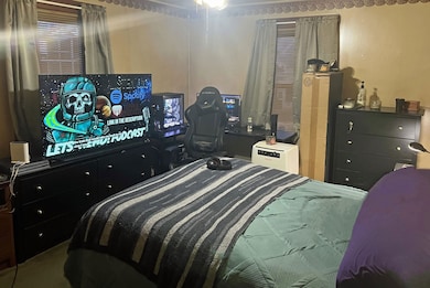 638 Rockingham St, Berlin, NH 03570 - photo 7