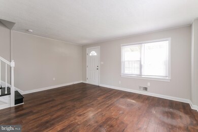 2119 Firethorn Rd, Middle River, MD 21220 - photo 3