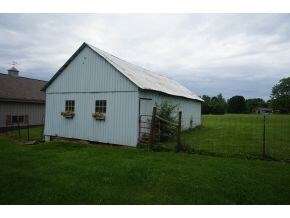 915 Six Pine Ranch Rd, Batesville, IN 47006 - photo 5