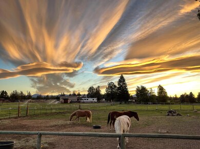 20311 Swalley Rd, Bend, OR 97703 - photo 3