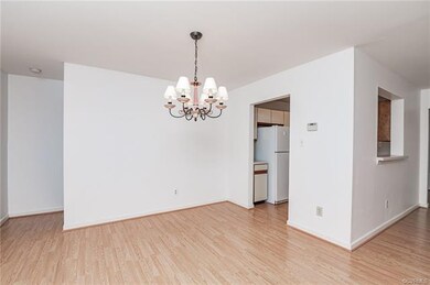 4631 Four Seasons Terrace unit B, Glen Allen, VA 23060 - photo 7