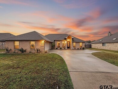 2065 Yasmeen Cir, Flint, TX 75762 - photo 2