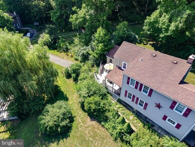 35 Spring Rd, Boyertown, PA 19512 - photo 2