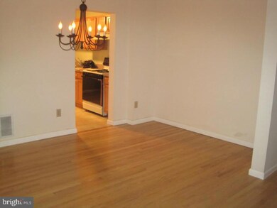 199 Canterbury Ct, East Windsor, NJ 08520 - photo 5
