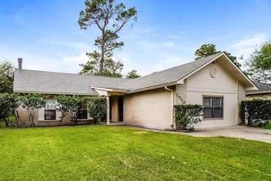 2850 Canary Ln, Humble, TX 77396 - photo 2