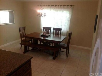 Large Nook/Family
