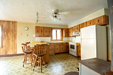 13 Mcclellan St, Lisbon, ME 04250 - photo 6