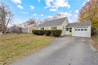 396 Elm St, Warwick, RI 02888 - photo 2