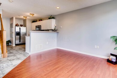 6523 Nottinghill Trail Dr, Canal Winchester, OH 43110 - photo 6