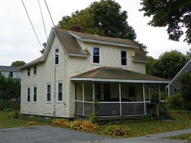 39 Queen St unit 1-2, Falmouth, MA 02540 - photo 2