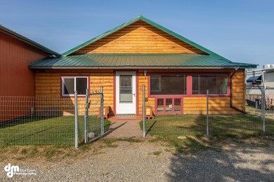 Exterior Front-ELKO3000-FULL